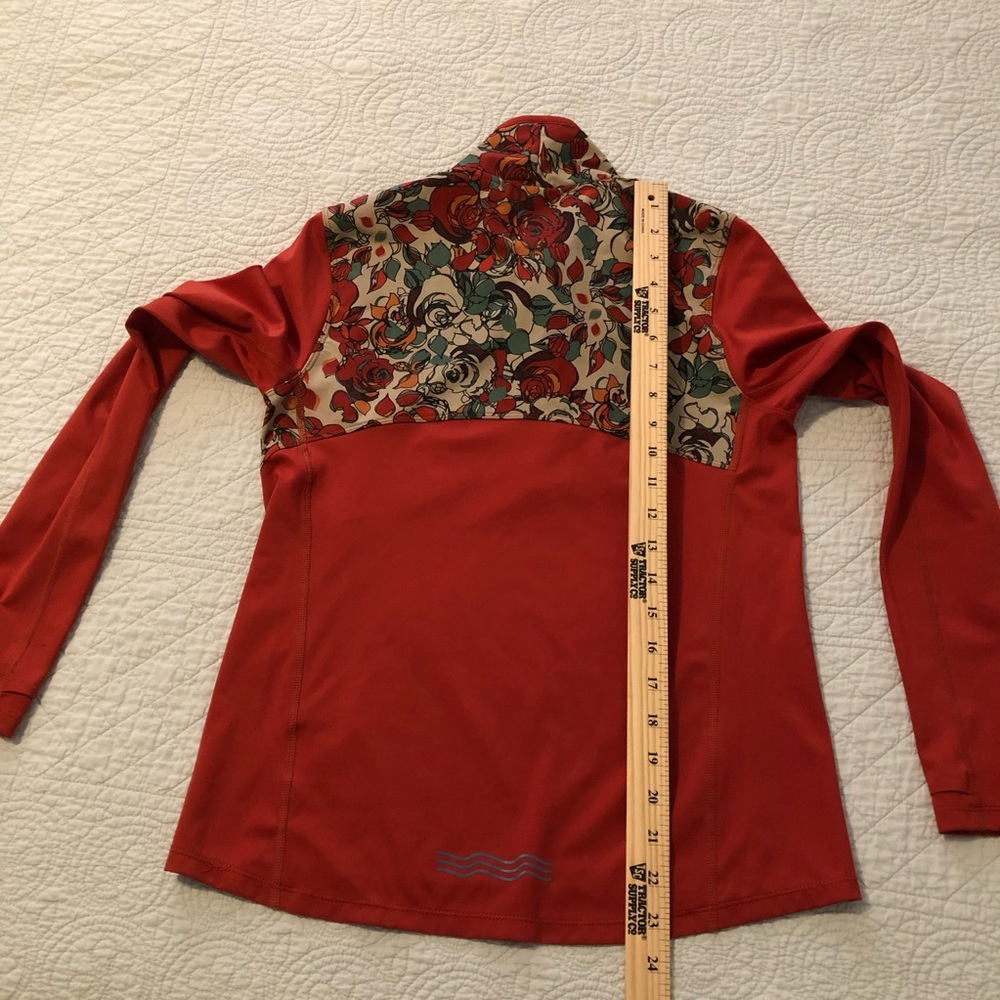 Janji Helio Tech half zip running top. Size XS. - Picture 6 of 7
